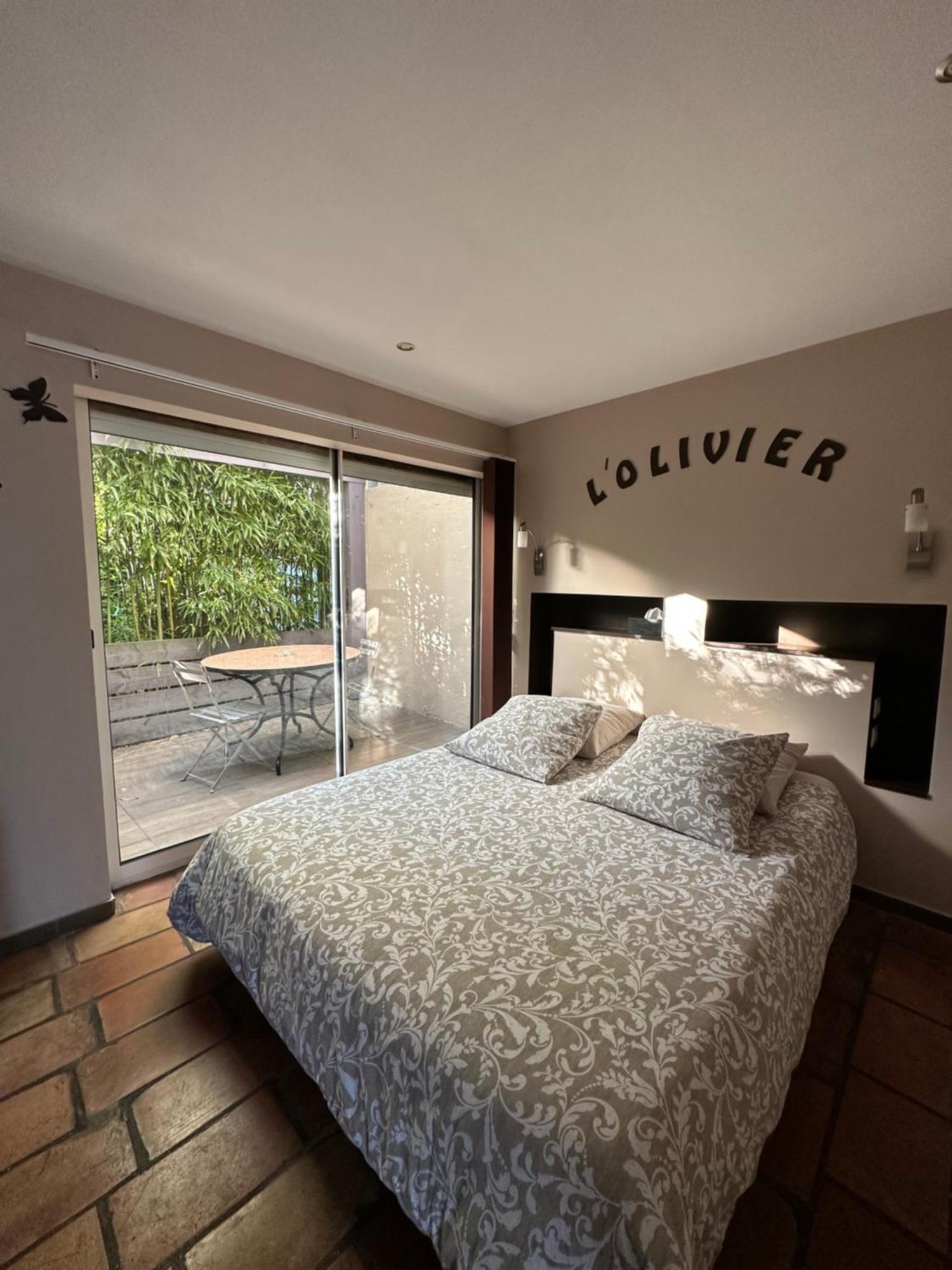 La Chambre De L'Olivier Champigny-sur-Marne Exterior foto